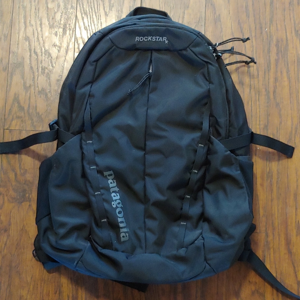 NWOT Patagonia Refugio Backpack 28L Rockstar